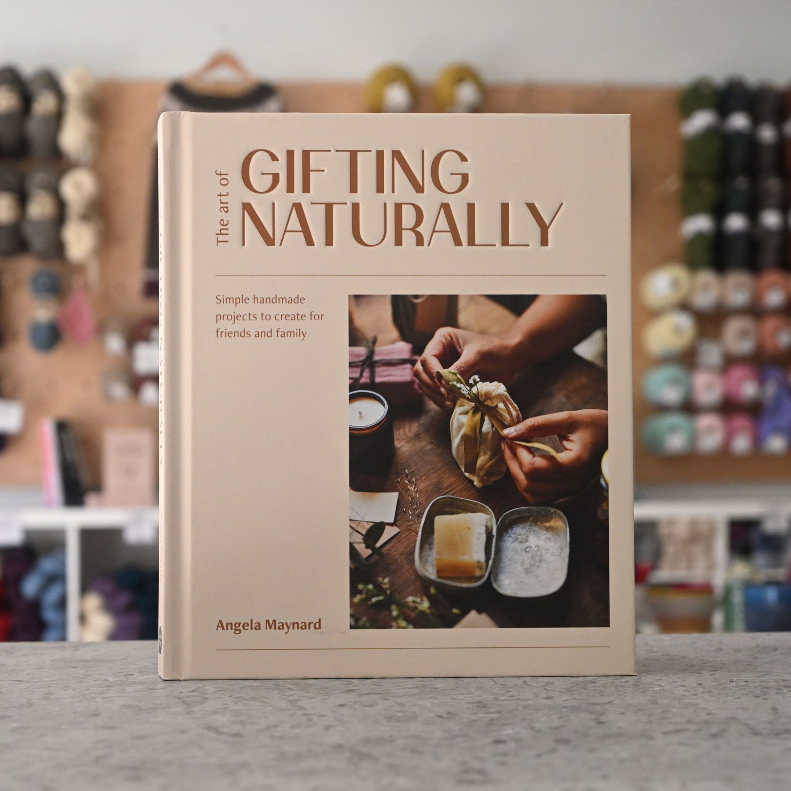 The Art of Gifting Naturally