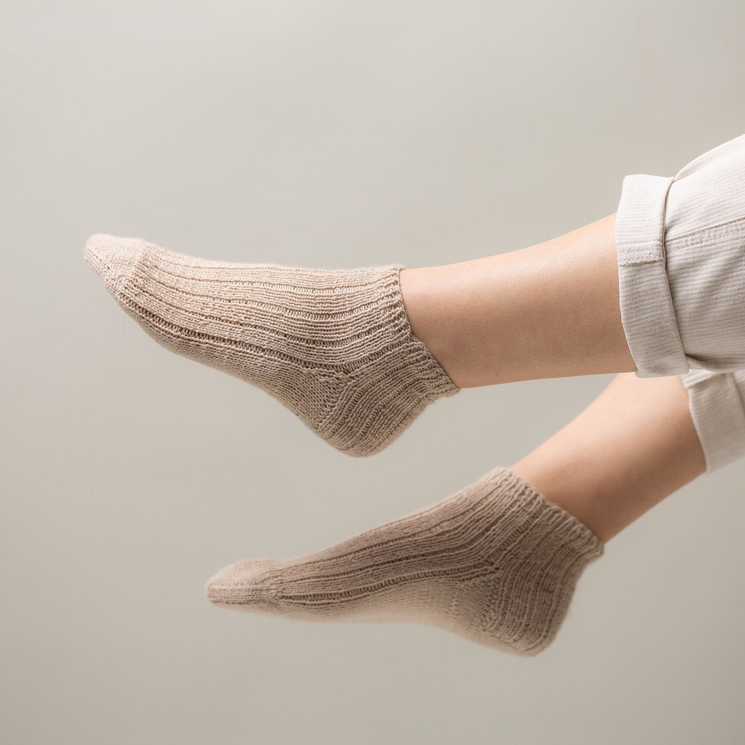 Striped Ankle Socks Knitting Pattern