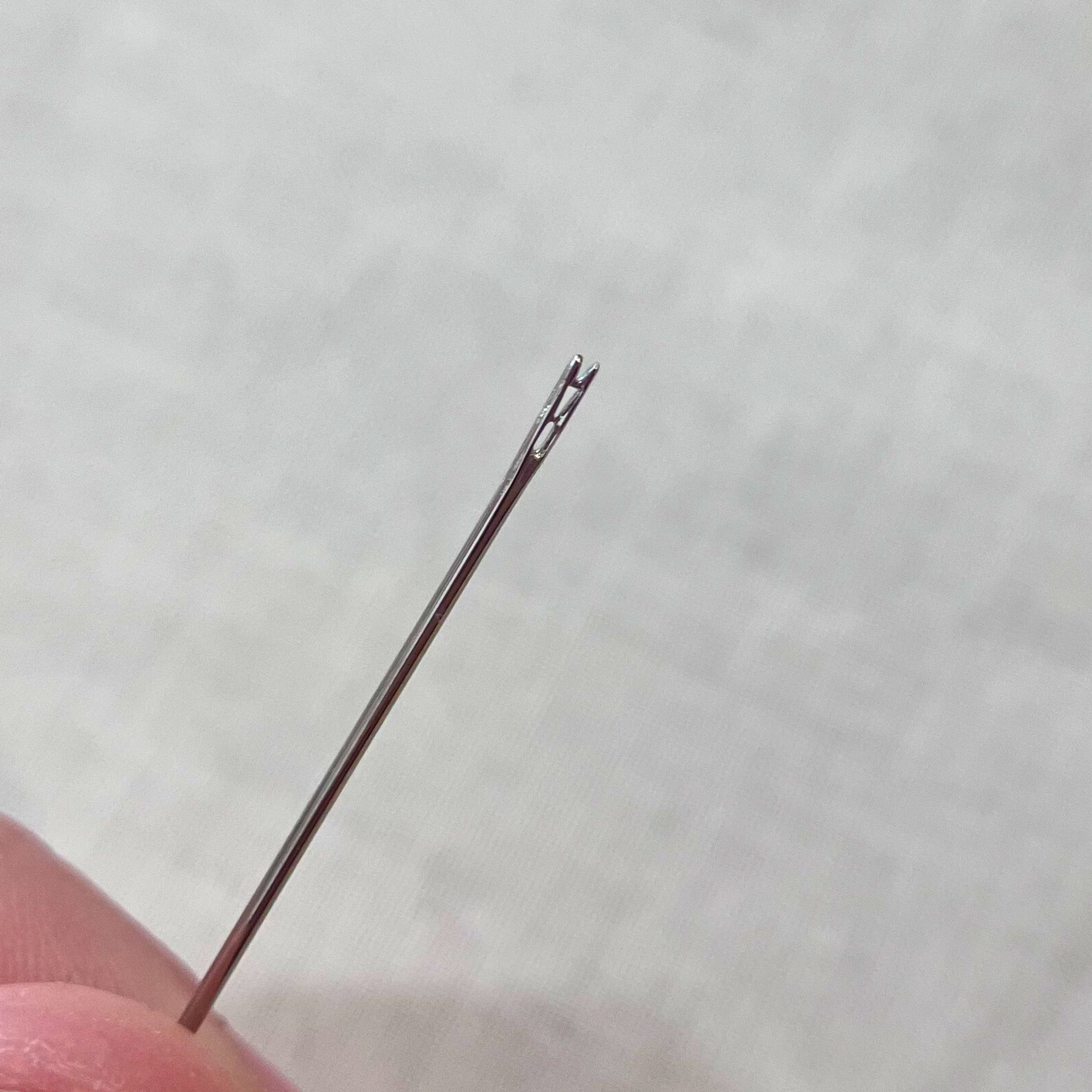 Easy Thread Sewing Needles