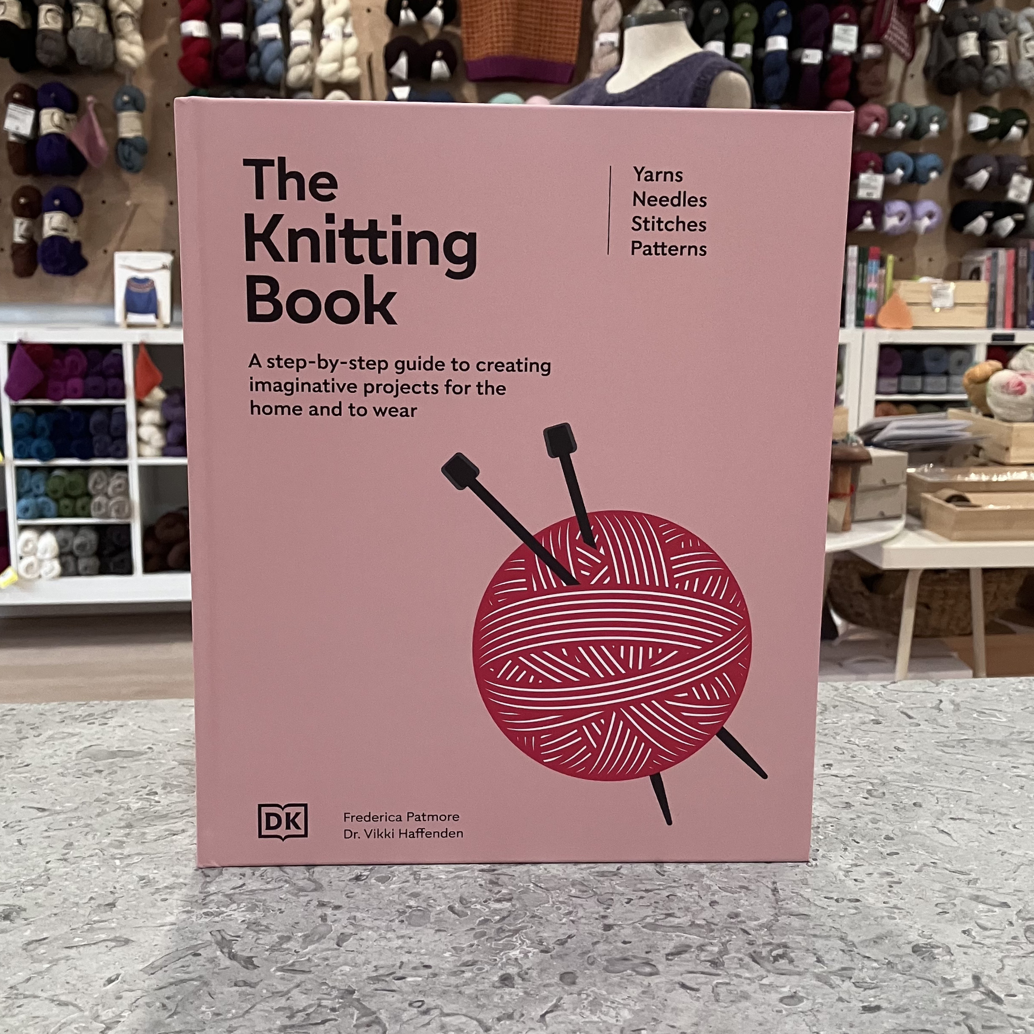 【THE BOOK STORE】 YALE WOOL HAND KNITTING Knitting with Icelandic Wool - Knitting Paperback Book