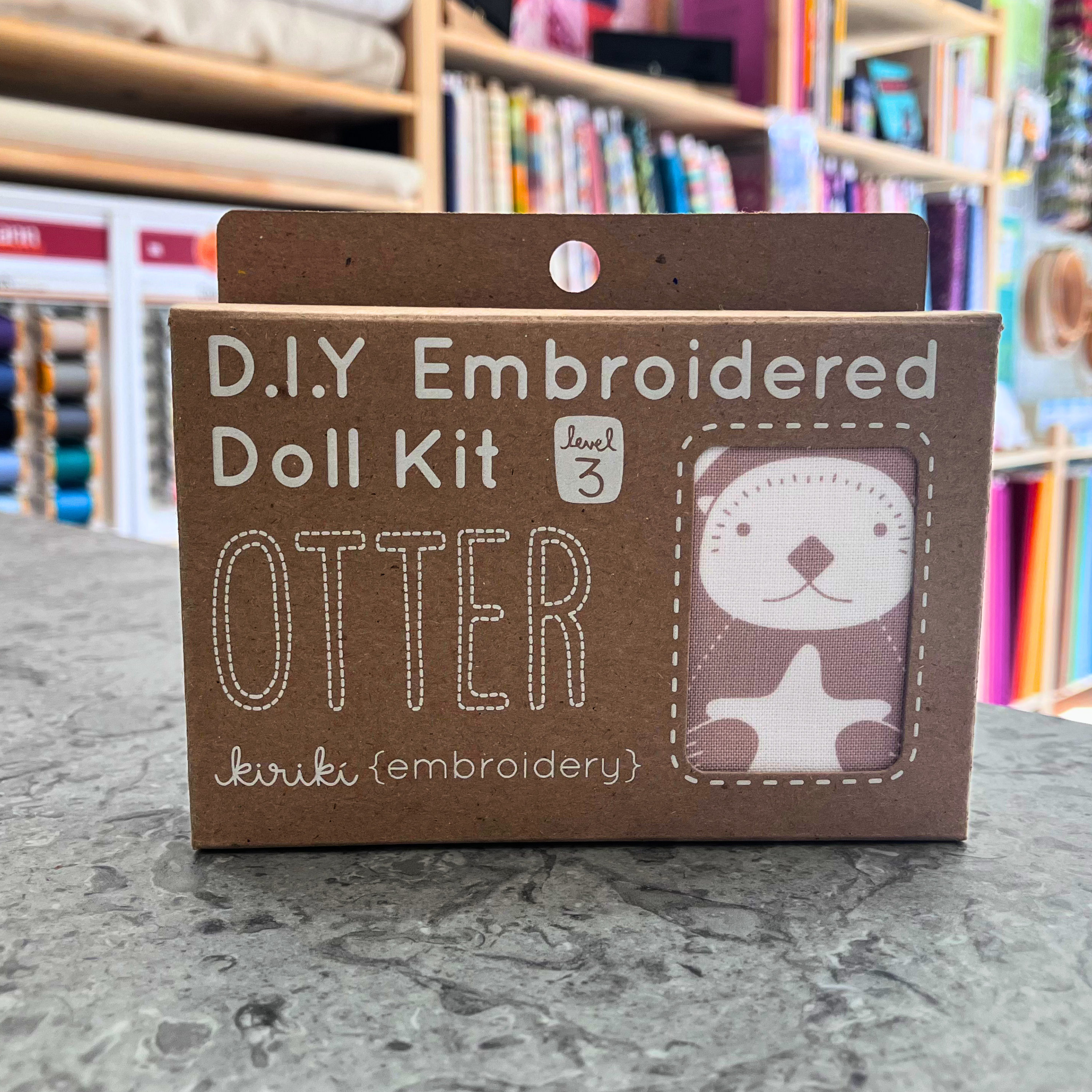 Otter - Embroidery Kit