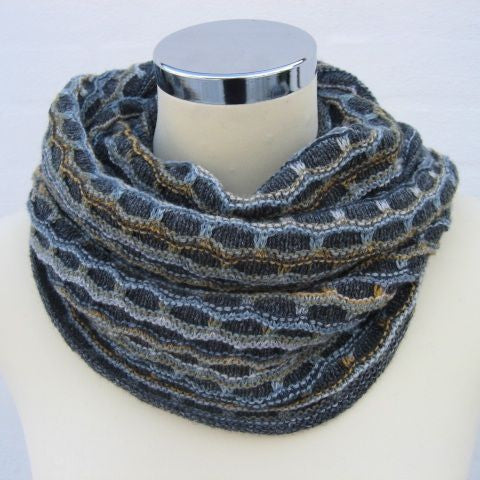 Bricks Scarf knitting pattern by Holst Garn — close-up of finished scarf with brick texture. 
