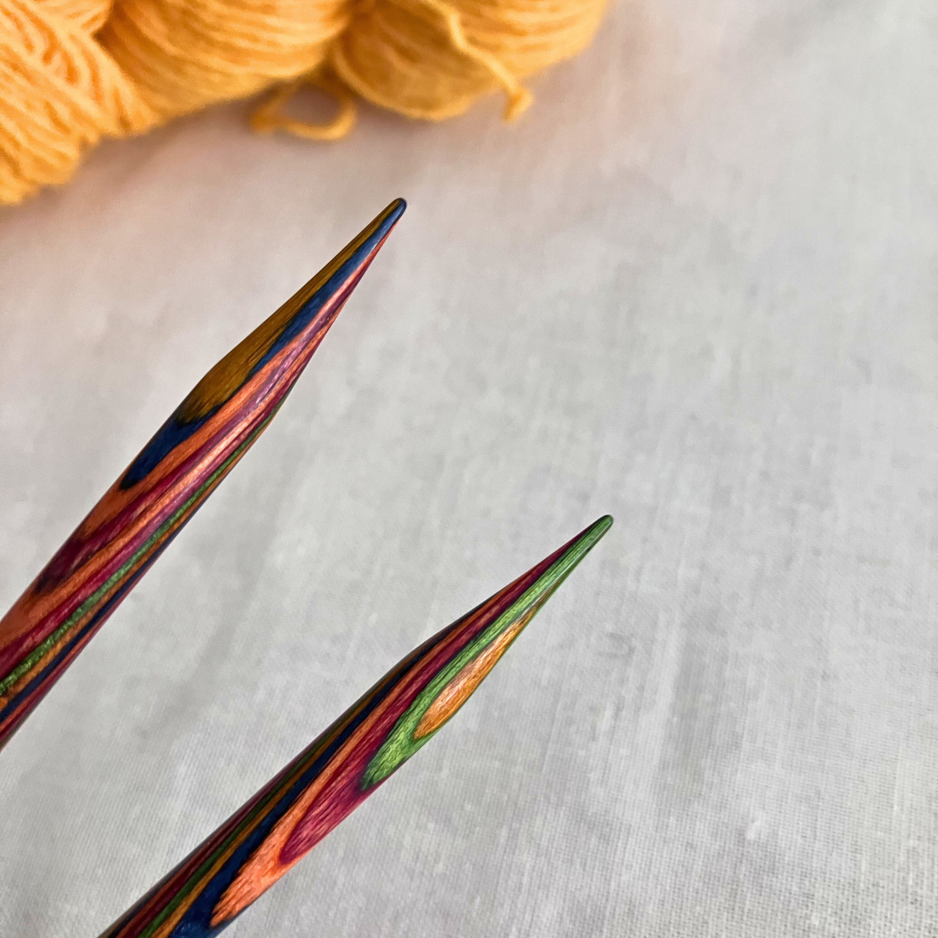 Knit Picks Rainbow Wood circular needle tip detail – tapered point, smooth join