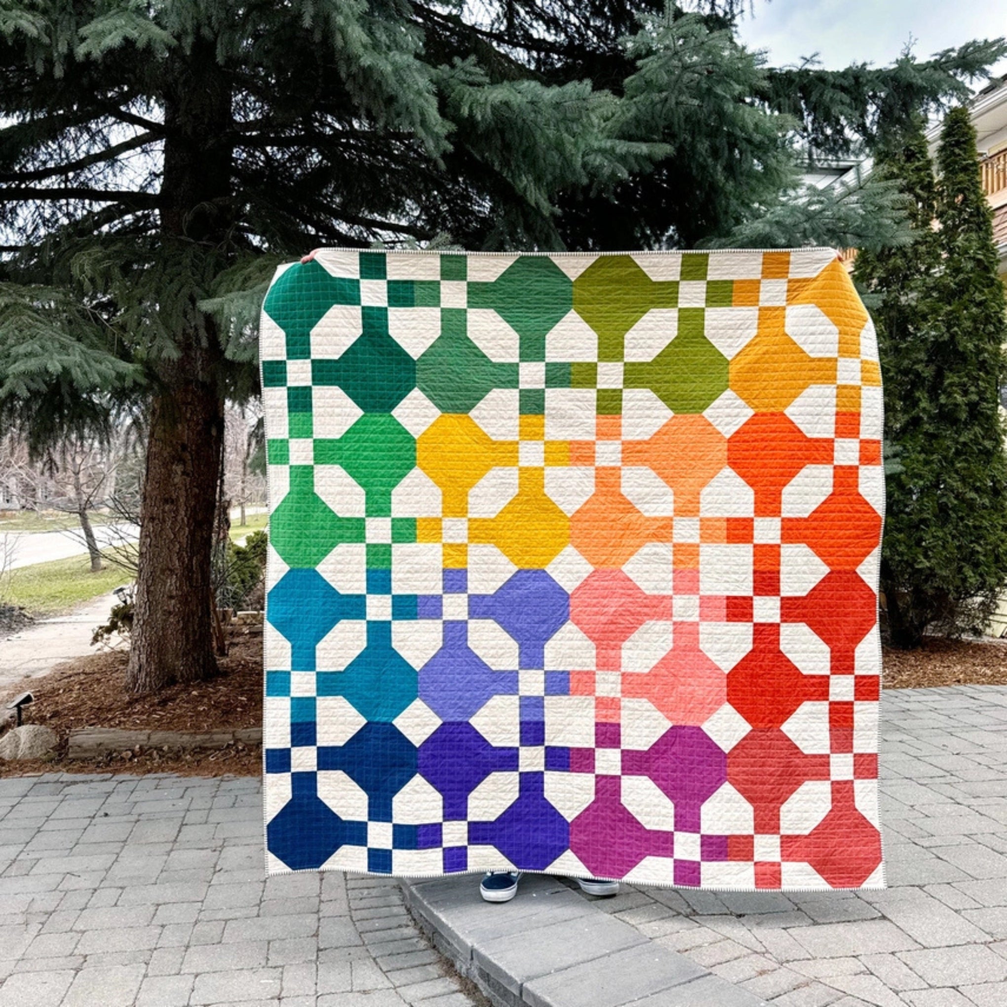 River Heights quilt pattern by The Blanket Statement — finished quilt sample
