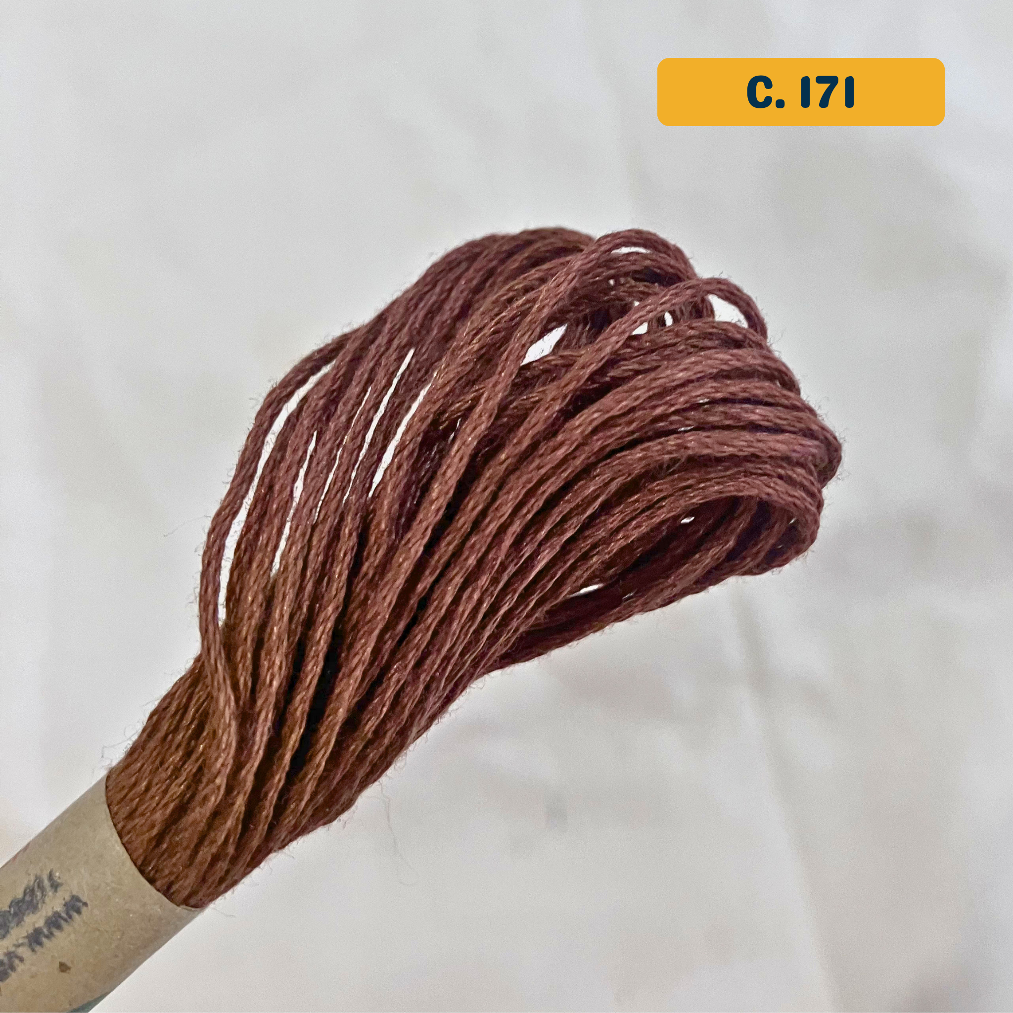 100% Cotton 6-Strand Embroidery Floss — brown (171 - Rich Brown Light). Hand-Dyed. 10m.